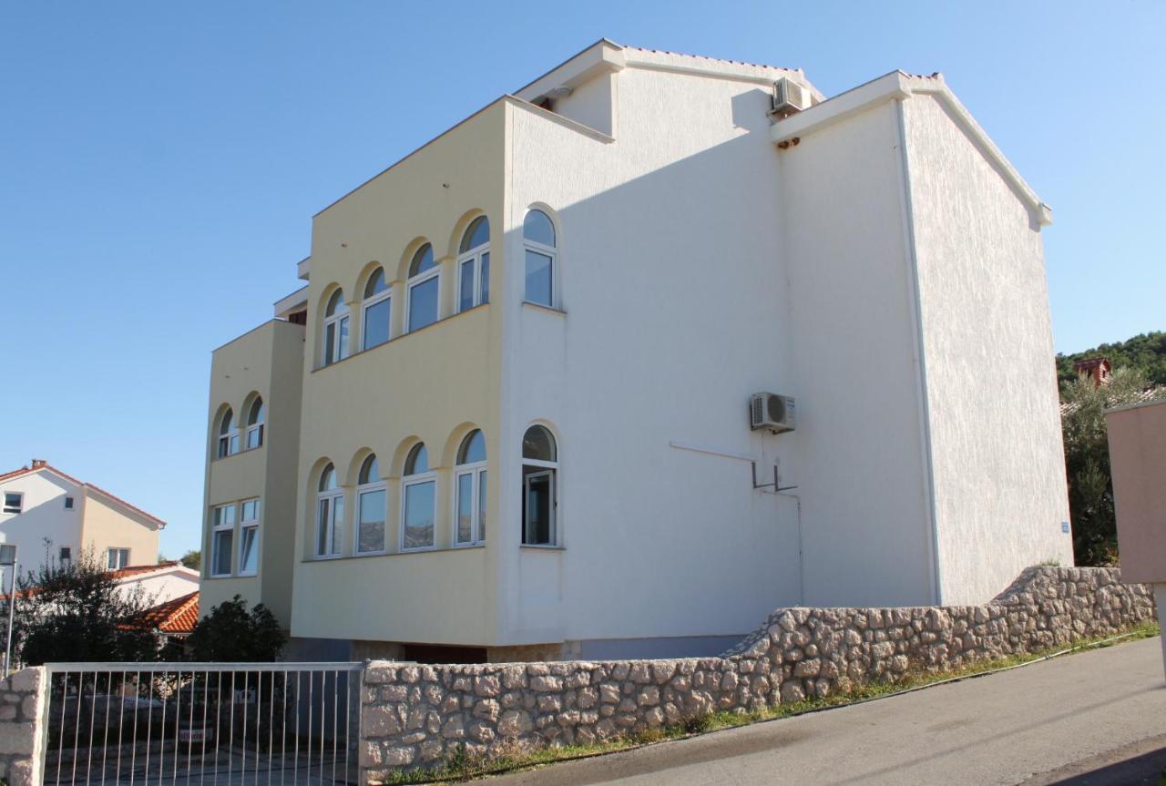 Apartments By The Sea Vinjerac, Zadar - 5811 Ngoại thất bức ảnh